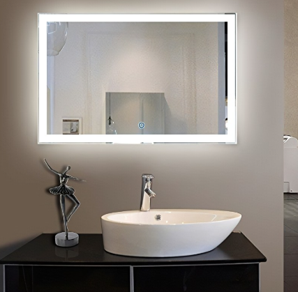 Instalar un espejo para baño con luz